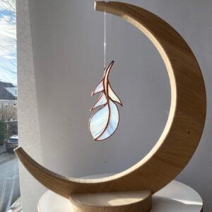 'Maan' Vederlicht creatie